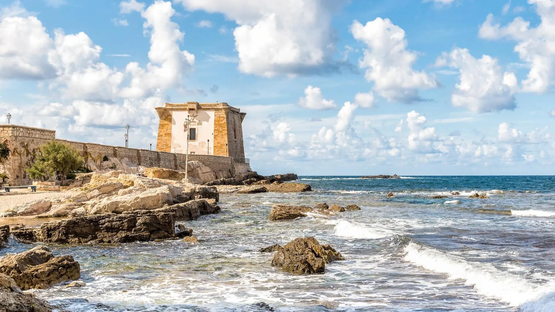 Un Girasole Sul Mare - Rooms & Apartment Trapani Italy