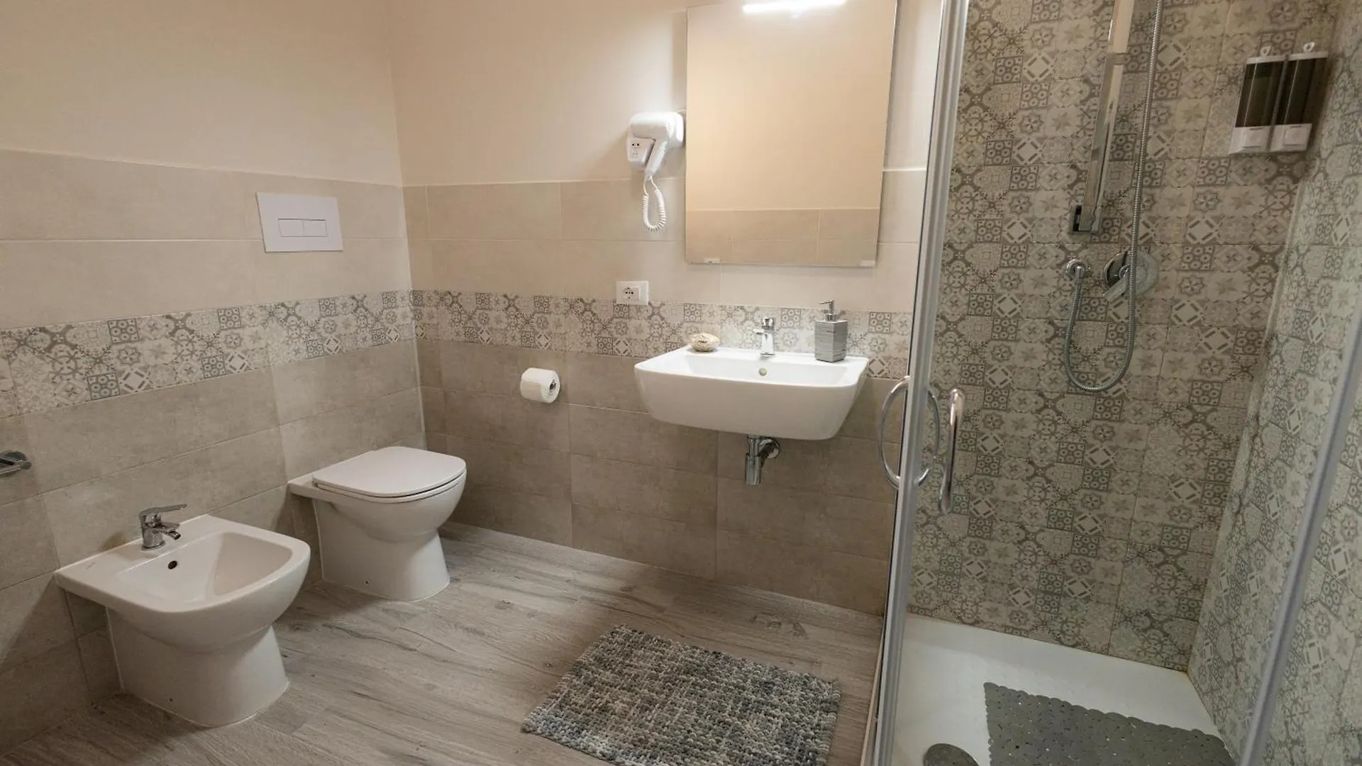 Un Girasole Sul Mare - Rooms & Apartment Trapani